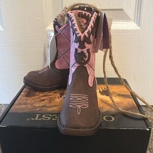 Toddler Cowgirl boots 🤠🎀